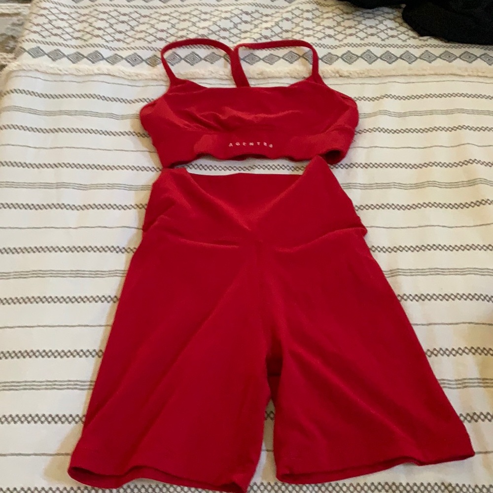 Agent 84 red set size xs